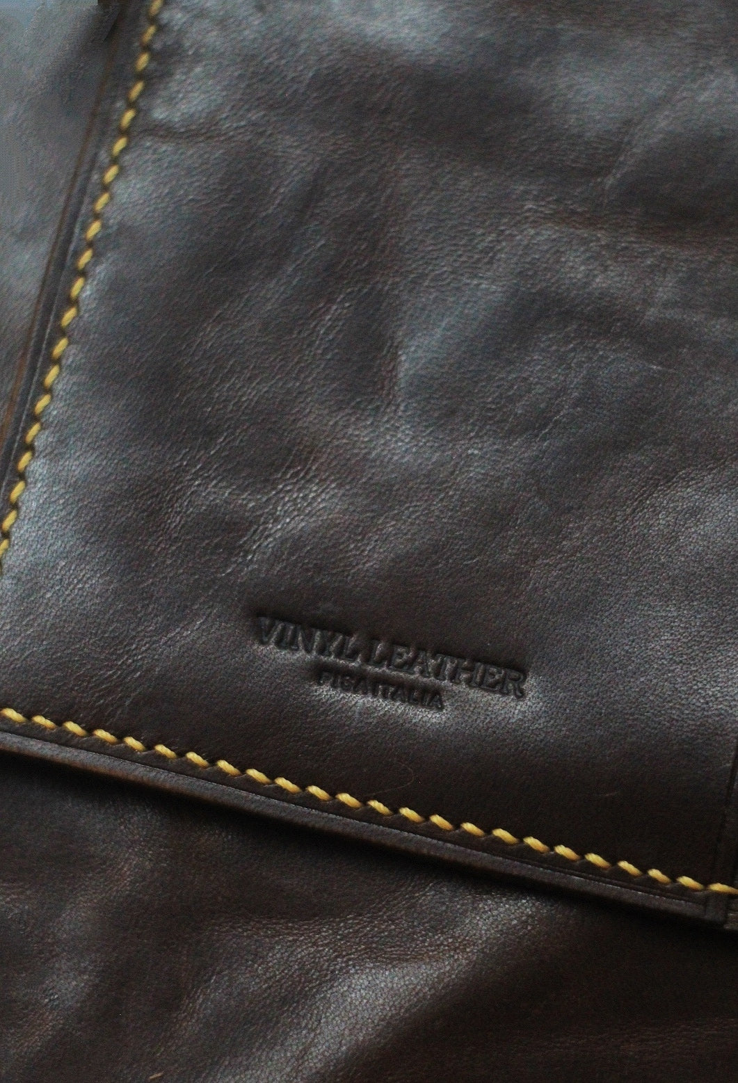 Vinyl Leather Travel long wallet.